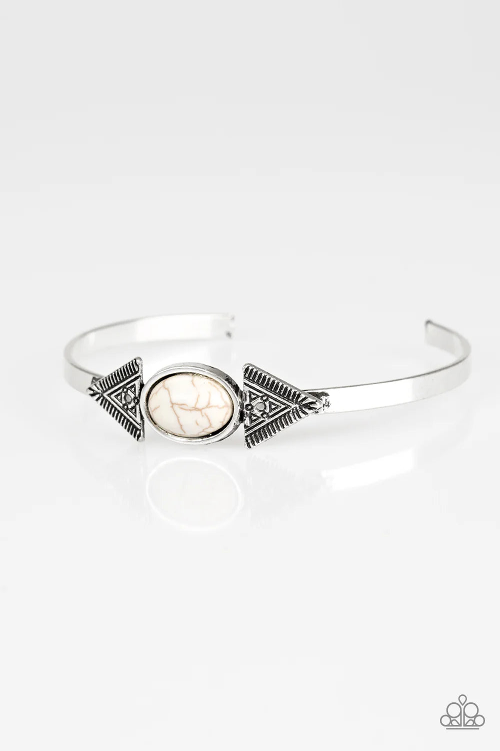 Apache Trail - White Geometric Stamped Triangular Stone Cuff Bracelet B#7083