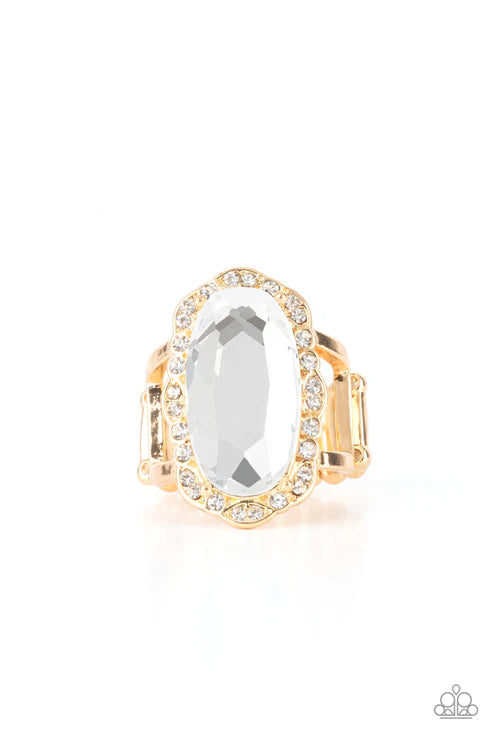 BLING to Heel - Oversized Gold Oval Dusted Scalloped Ring R#4971