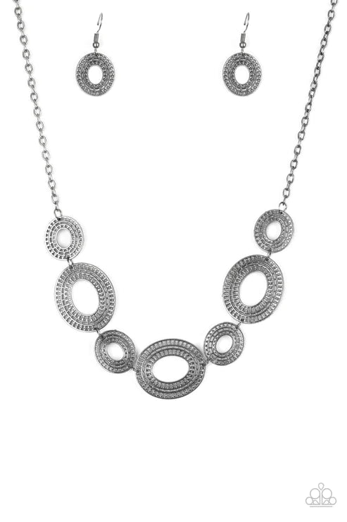 Basically Baltic - Black Airy Oval Circular Link Necklace N#3663