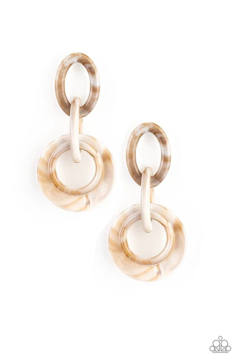 Havana HAUTE Spot - Oversized Brown Faux Marble Connected Hoop Earrings E#2793