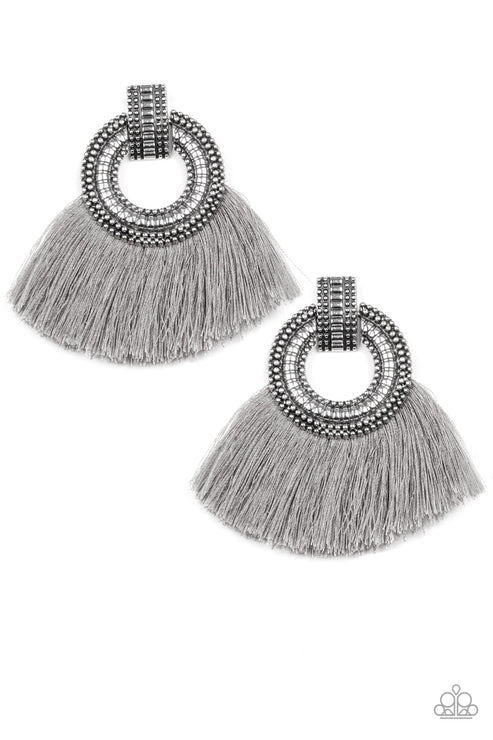 I Am Spartacus - Oversized Silver (Grey) Thread Flares Out Fringe Earrings E#3953