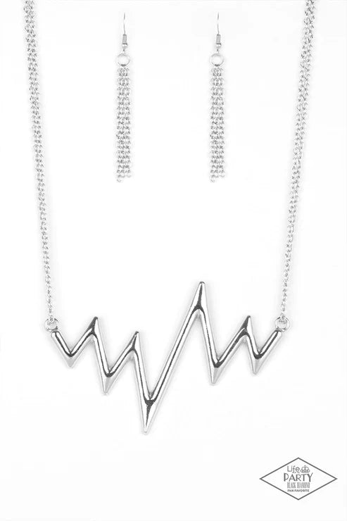 In A Heartbeat - Silver Chunky ZigZags Angular Heartbeat Necklace N#3772