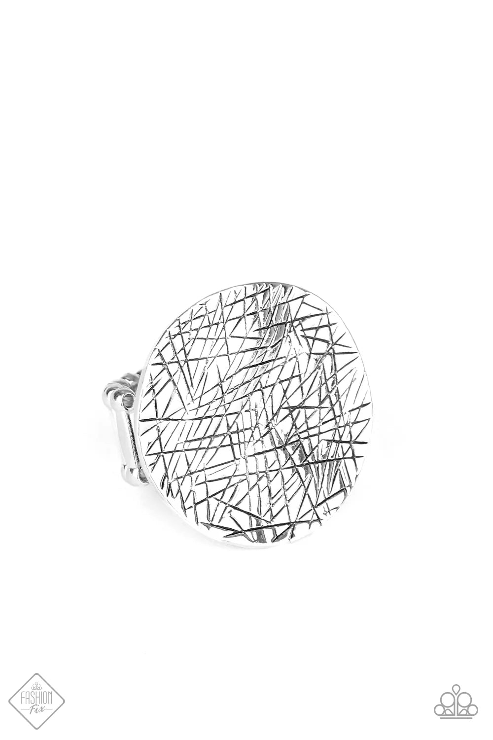 Lined Up - Oversized Silver Etched Disc Crisscross Ripple Hammered Textured Ring R#7124