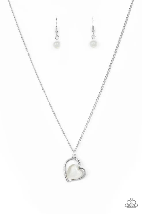 Love of My Life - White Chiseled Tranquil Airy 3D Heart Cat's Eye Moonstone Romantic Necklace N#5173