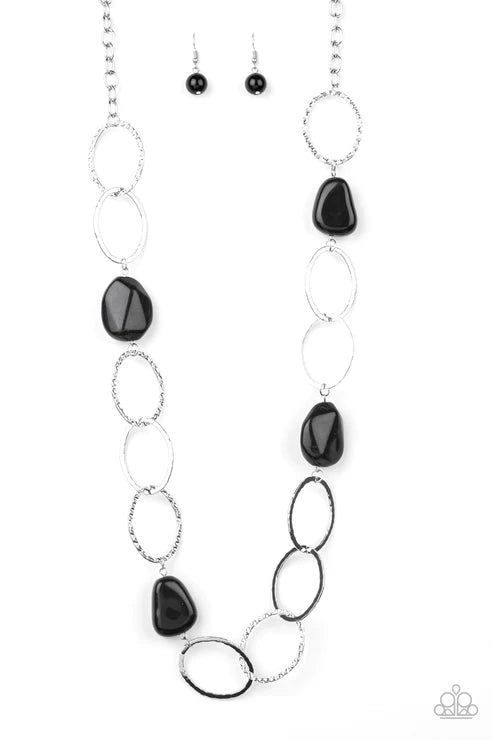 Modern Day Malibu - Oversized Black Faceted Faux Rock Hammered Hoop Necklace N#2727