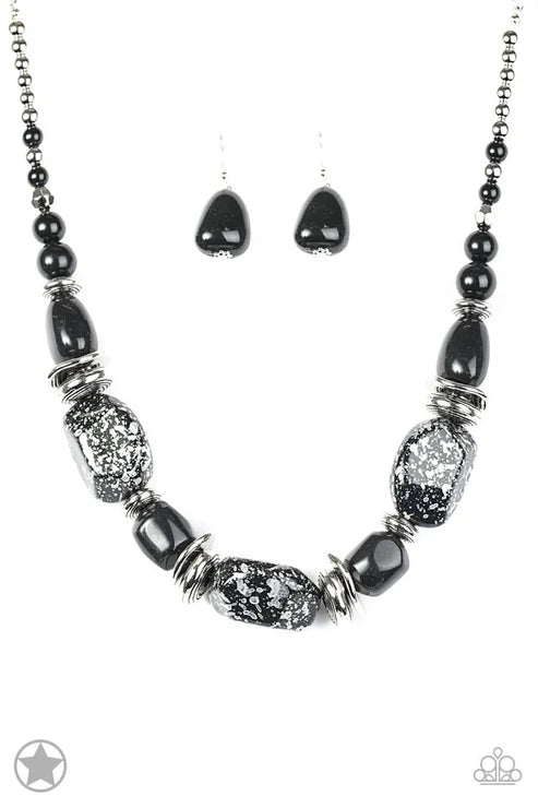 In Good Glazes - Oversized Chunky Black (Black/Silver) Glazed Finish Pearly Speckled Faux Rocks Necklace N#7273
