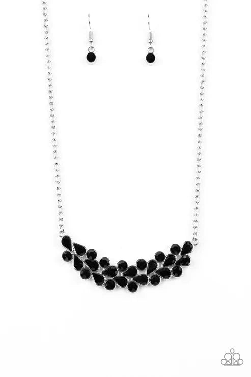 Special Treatment - Black Round/Teardrop Bowing Necklace N#3880