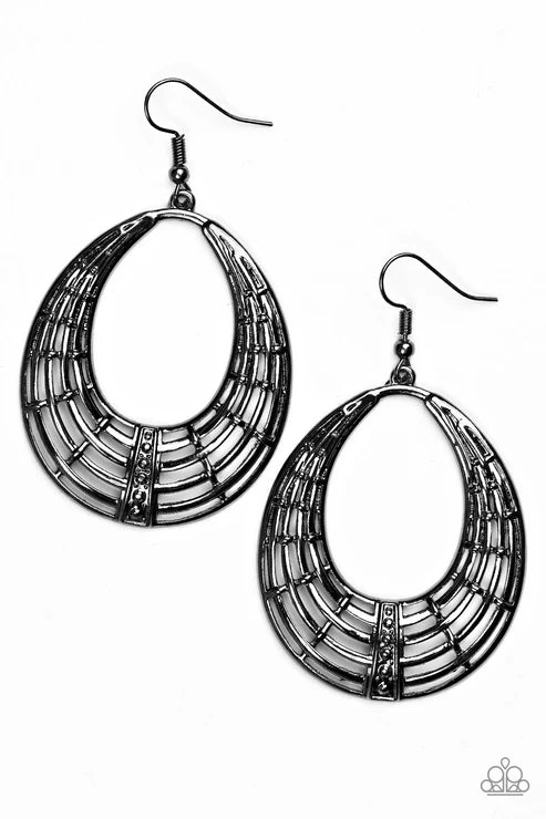 Tundra Texture - Oversized Black Glistening Gunmetal Bars Weaved Rustic Studded Tactile Teardrop Earrings E#6256