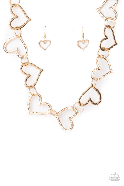 Vintagely Valentine - Oversized Gold Vintage Hammered 3D Heart Linked Necklace N#2747