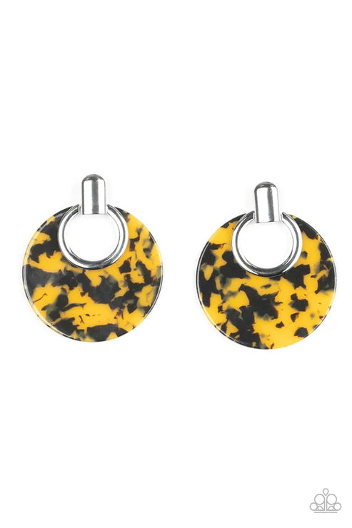 Metro Zoo - Oversized Yellow/Black Speckled Acrylic Frame Retro Earrings E#2612
