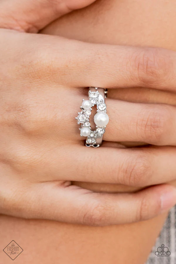 A-List Ambience - Bubbly White Pearl Pronged Encrusted Ring R#6983