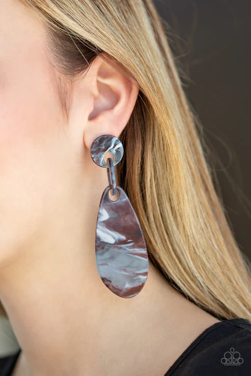 A HAUTE Commodity - Oversized Brown Smoldering Marble Retro Earrings E#3755