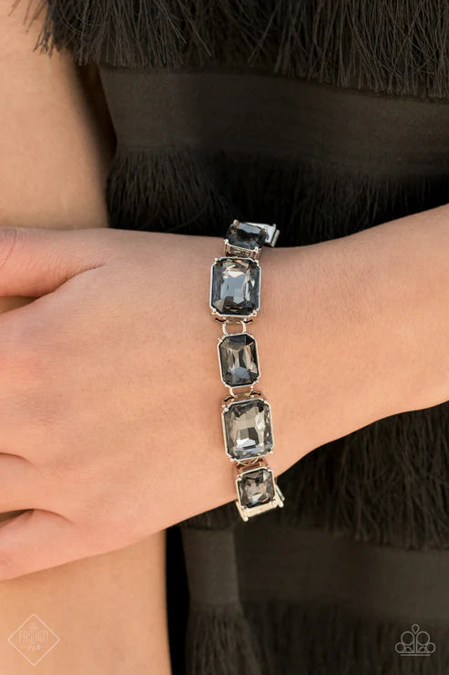 2-Piece Oversized Silver Encased Regal Chain Smoky Emerald-Cut Gems Fans Out Dramatic Set SET#7370