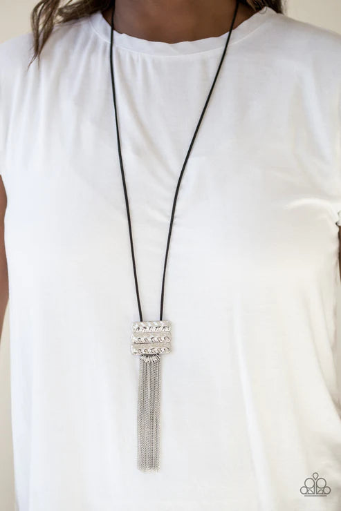 All About ALTITUDE - Black/Silver Hammered Plates Suede Chains Stream Tassel Necklace N#4375