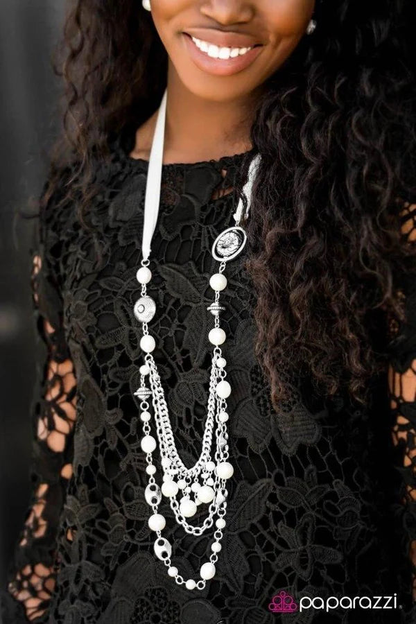All the Trimmings - Oversized White Funky Intermix Victorian Silky Pearl Ribbon Necklace N#7033