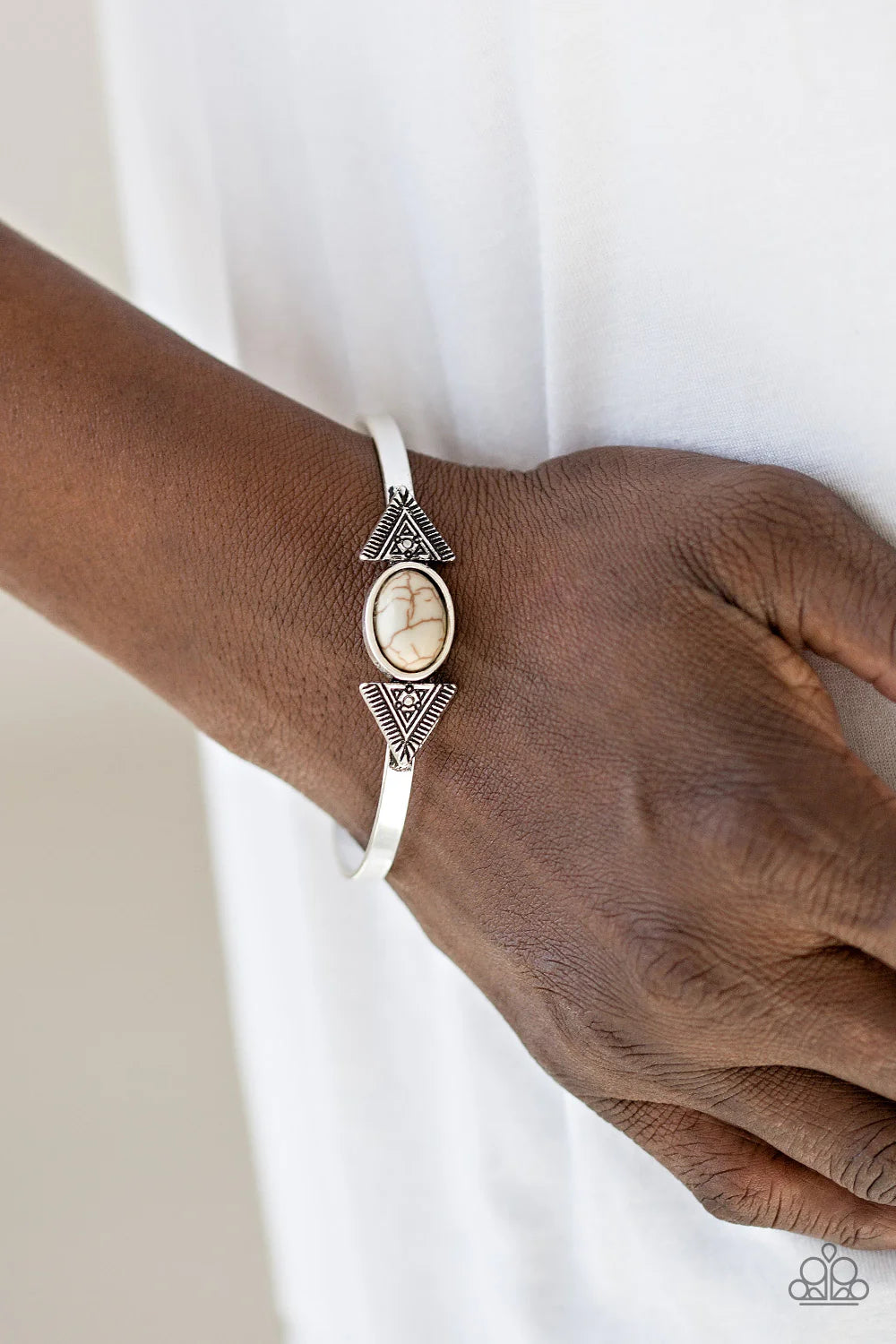 Apache Trail - White Geometric Stamped Triangular Stone Cuff Bracelet B#7083