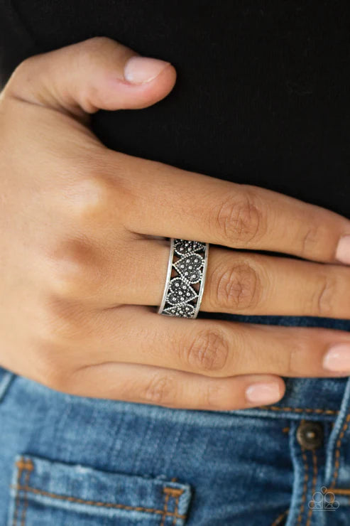 Better Together - Silver Vintage Studded Connected 3D Heart Studded Ring R#4227