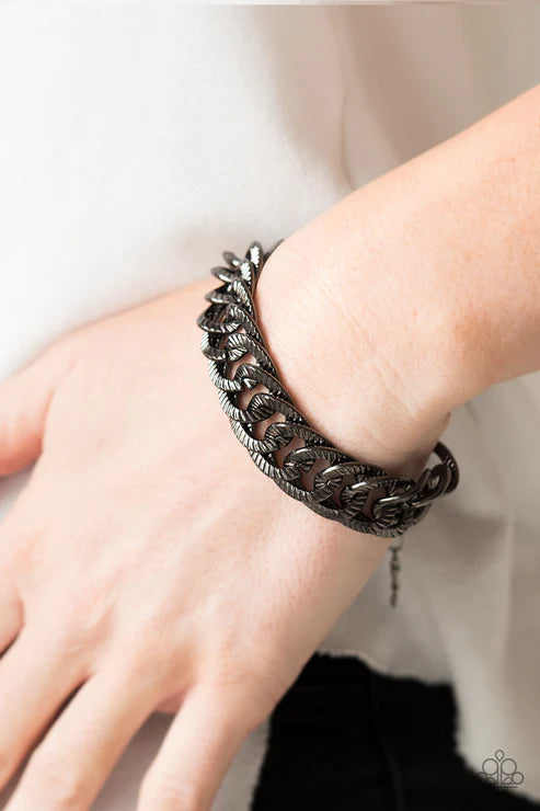 Bronx Bravado - Black Etched Serrated Link Industrial Bracelet B#4731