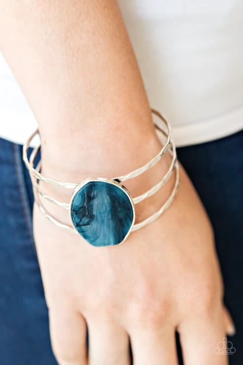 Canyon Dream - Oversized Blue Ombre Airy Trio Hammered Rock Cuff Bracelet B#3554