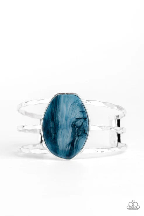 Canyon Dream - Oversized Blue Ombre Airy Trio Hammered Rock Cuff Bracelet B#3554