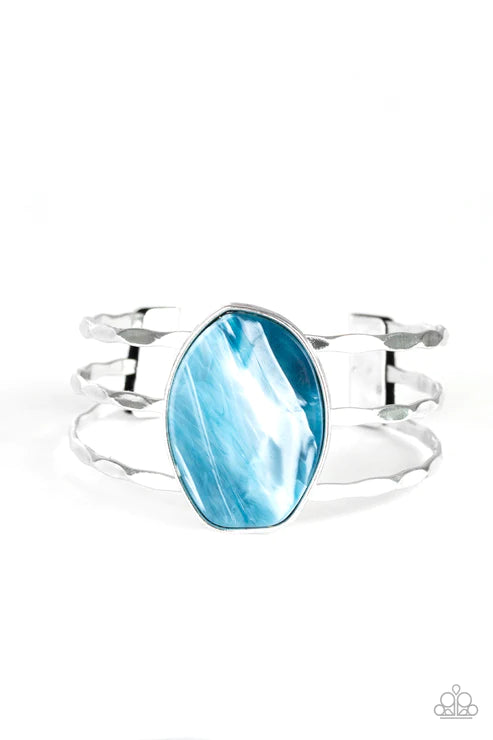 Canyon Dream - Oversized Blue Ombre Airy Trio Hammered Rock Cuff Bracelet B#3554