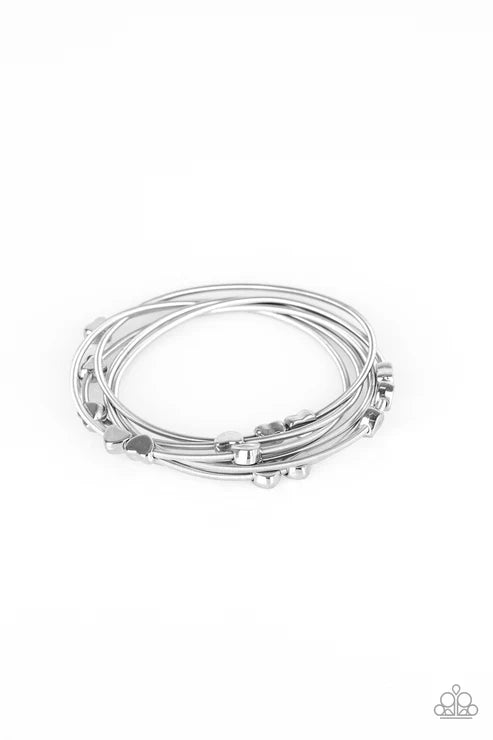 Charmingly Cupid - Silver 3D Floating Hearts Slide Along Interlocking Stretchy Wires Bracelet Stack B#7288