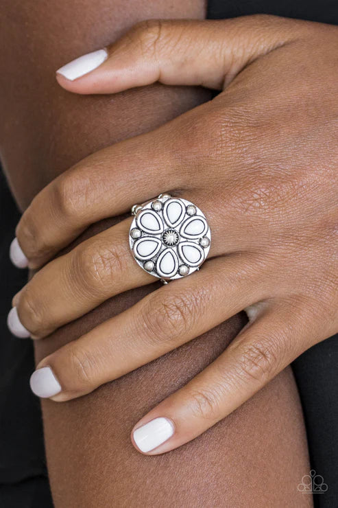 Color Me Calla Lily - White Studded Lily Floral Ring R#5877