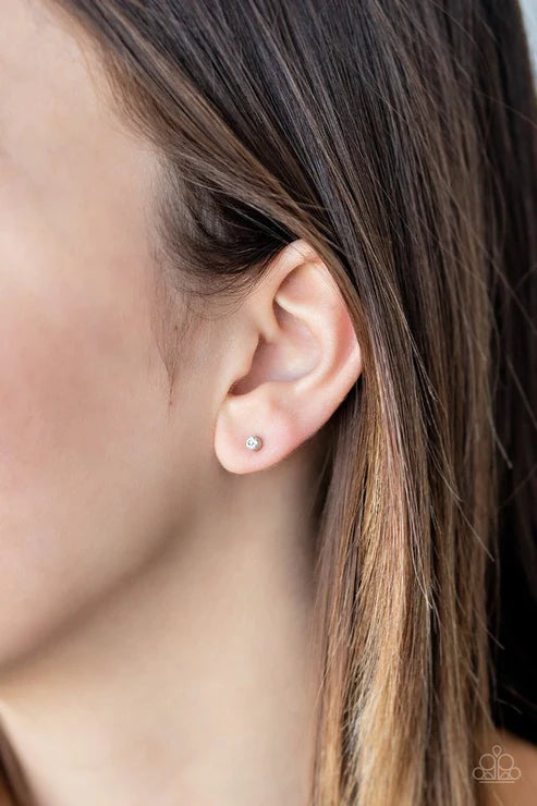 Dainty Decor - White Dainty Cubic Zirconia Earrings E#2891