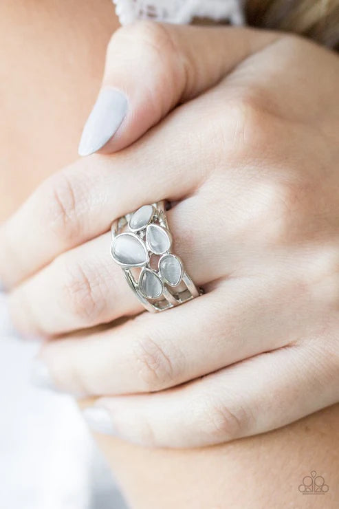 Dreamy Glow - Silver Trio Cat's Eye Moonstone Teardrop Ring R#3041