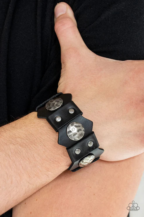 Electrified Edge - Oversized Black/Silver Antiqued Radical Hammered Studded Disc Leather Urban Bracelet B#4259