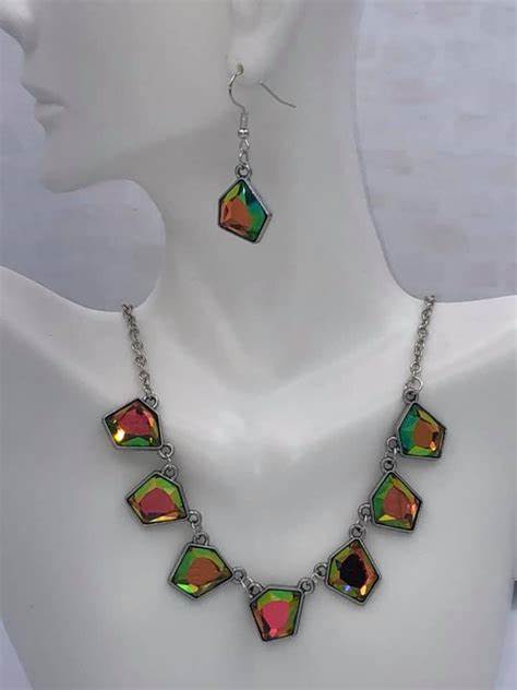 Experimental Edge - Multi (Oil Spill) Iridescent Imperfect Faceted Linked Necklace N#779