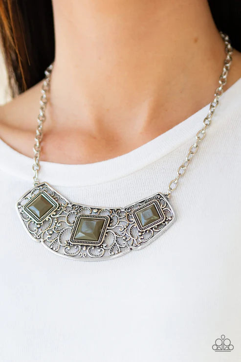 Feeling Inde-PENDANT- Green (Martini) Airy Filigree Square Necklace N#6179