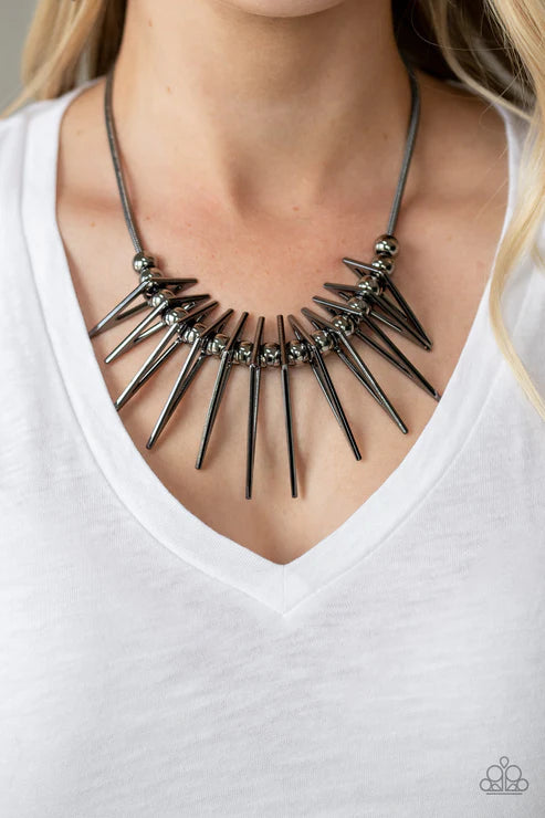 Fully Charged - Black Triangular/Rounded Slide Along Accent Fringe Necklace N#3798