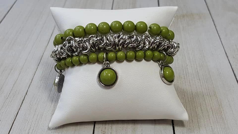 GOOD VIBES ONLY - Green Interlocked Link Bracelet Stack B#2819