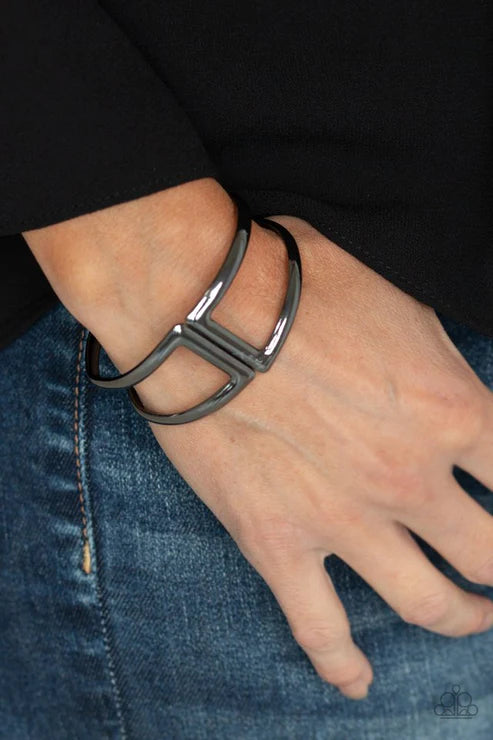 Geo Glam - Oversized Black High-Sheen Shimmer Geometric Curled Tribal Cuff Hinged Closure  Bracelet B#7295