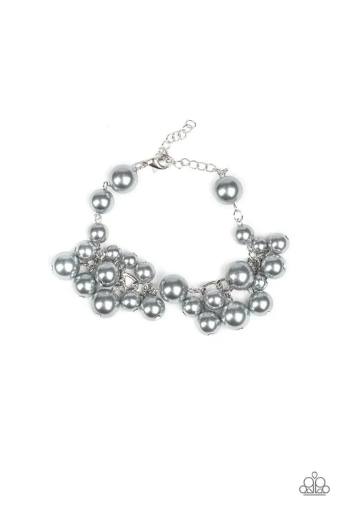 2-Piece Bubbly Silver Pearl Fringe Set SET#5586