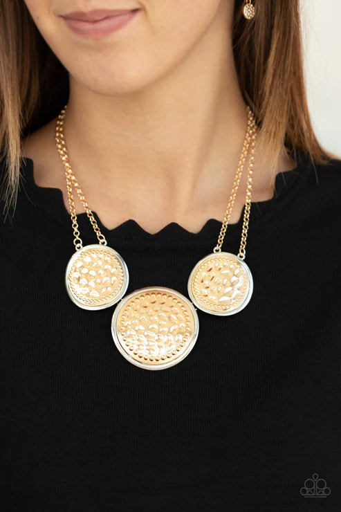 Gladiator Glam - Oversized Gold Trio Warped Hammered Gladiator Industrial Necklace N#4251