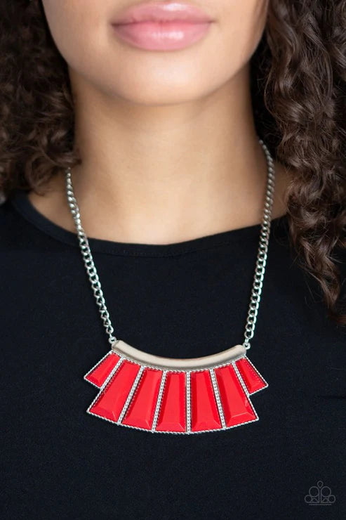 Glamour Goddess - Chili Pepper Red Faceted Emerald Hammered Flared Plate Necklace N#2752