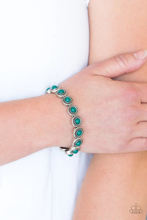 Globetrotter Goals - Quetzal Green Dotted/Studded Link Bracelet B#6260