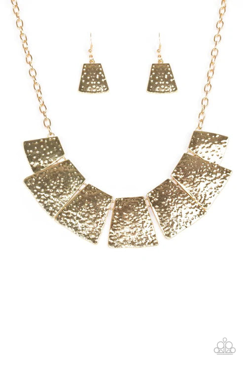 Here Comes The Huntress - Oversized Gold Flared Hammered Plate Necklace N#5872
