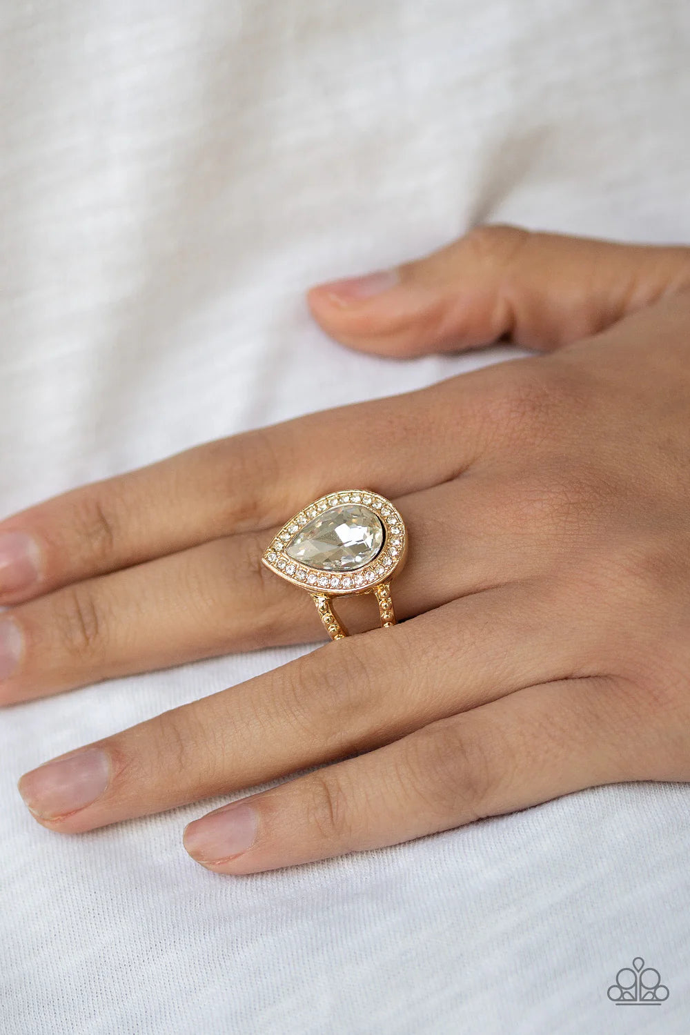 Hollywood Heirloom - Oversized Gold White Teardrop Gem Frame Encrusted Frame Ring R#7074