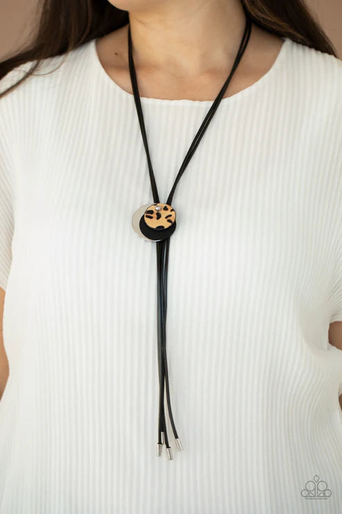 Im FELINE Good - Oversized Black Trio Silver/Black/Fuzzy Cheetah Print Discs Overlap Adjustable Pendant Shiny Black Cording Wildly Retro Necklace N#3232