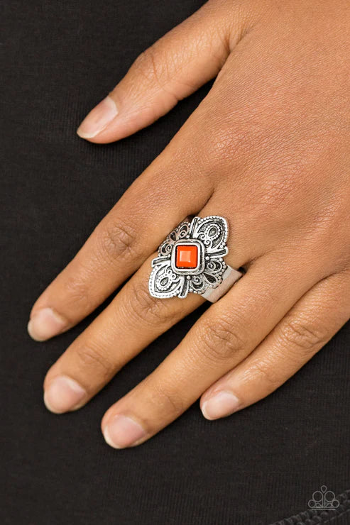 Impressive TREK Record - Burnt Orange Scalloped Tribal Ring R#6413
