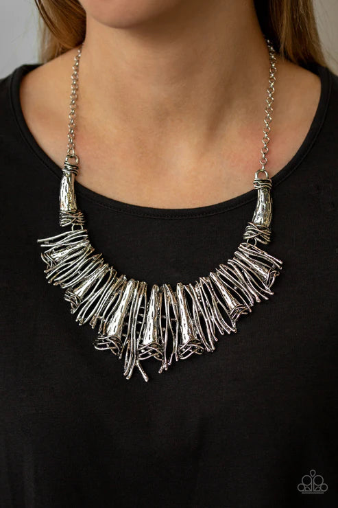 In The MANE-stream - Oversized Silver Abstract Collision Hammered Bar Accent industrial Necklace N#3575
