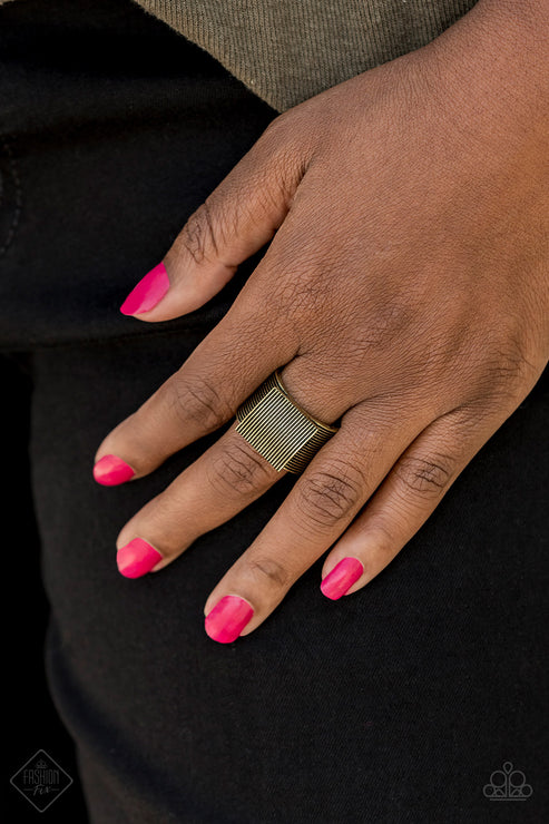In GRATE Measure - Oversized Brass Etched Alternating Linear Textured Bold Square Ring R#5740