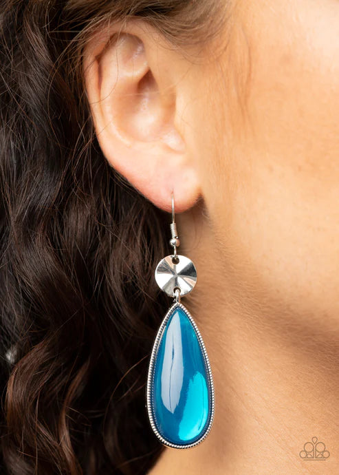 Jaw-Dropping Drama - Oversized Blue Creased Disc Dramatic Glassy Hammered Teardrop Earrings E#2957