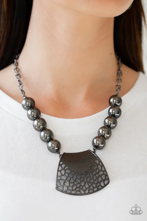 Large and In Charge - Oversized Black Stenciled Embossed Flared Shell Necklace N#3768