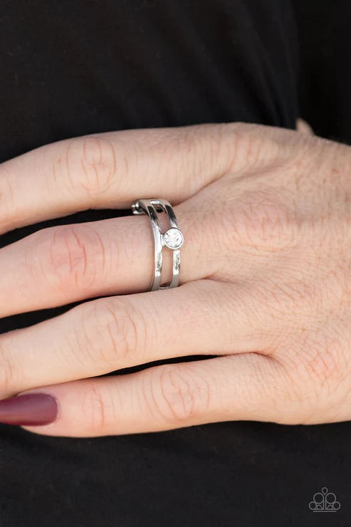Lead The Line - White Bar Encrusted Ring R#5778