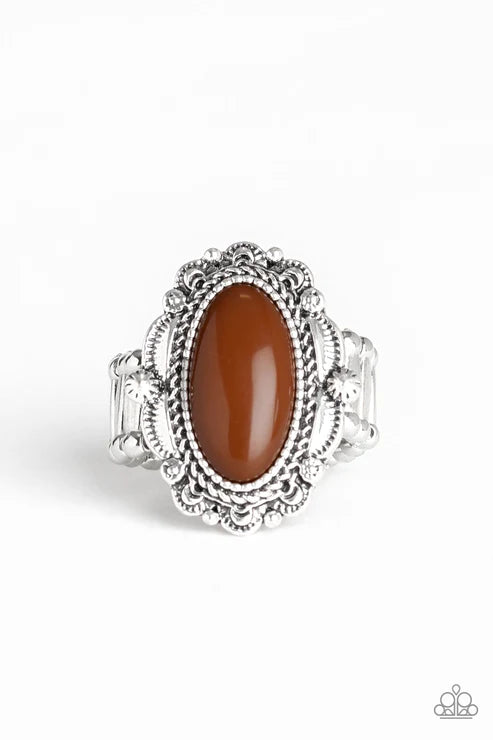 Malibu Majestic - Brown Oval Ornate Majestic Scalloped Ring R#5712
