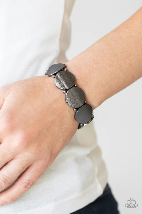 Metallic Spotlight - Metallic Black/Gunmetal Hammered Disc Industrial Bracelet B#4364